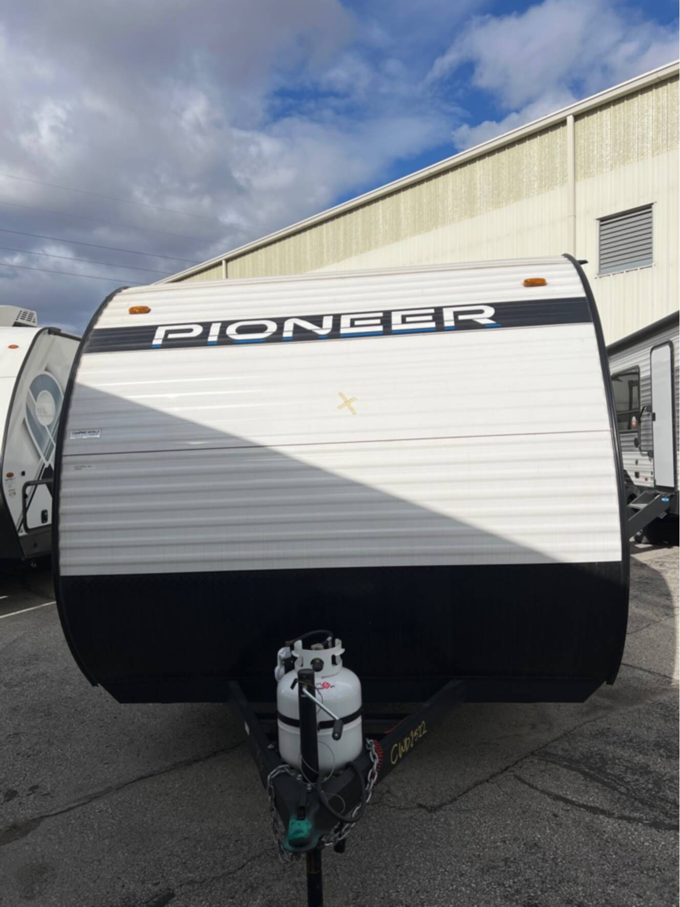A photo of this 2025 Heartland PIONEER 17BH