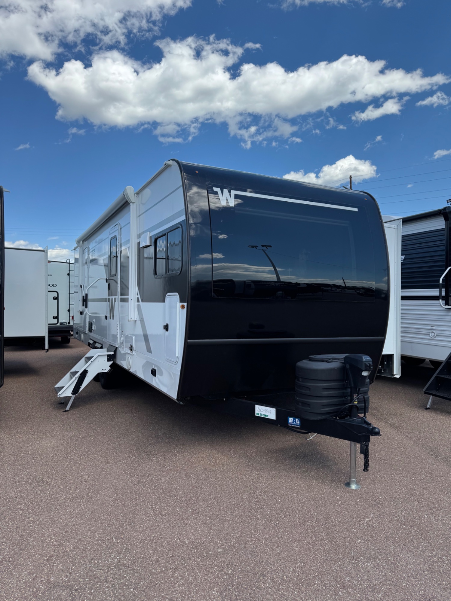 2026 Winnebago Thrive 26FKD in great falls MT