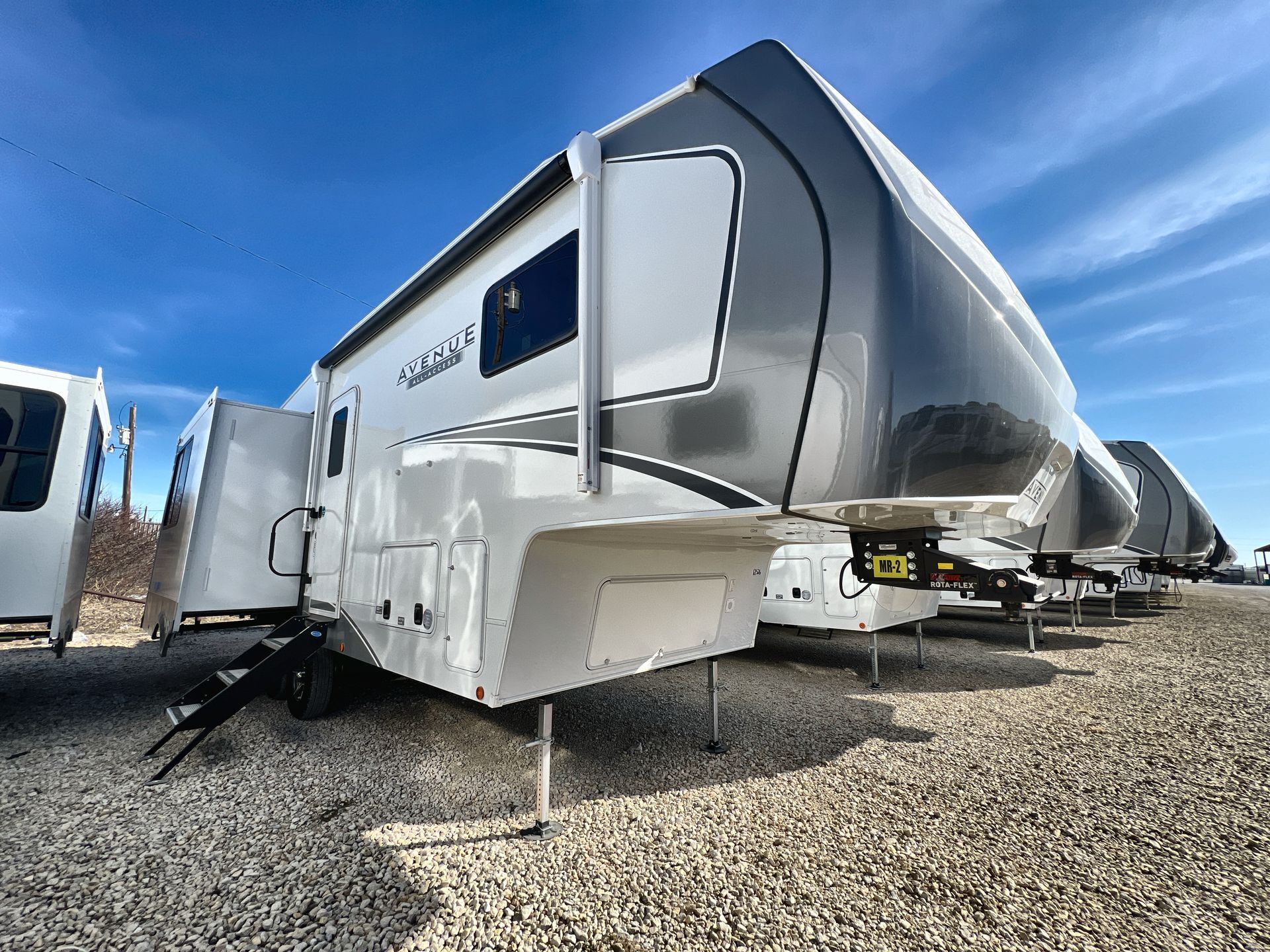 2026 Alliance Rv AVENUE ALL-ACCESS SERIES 25RL in abilene TX