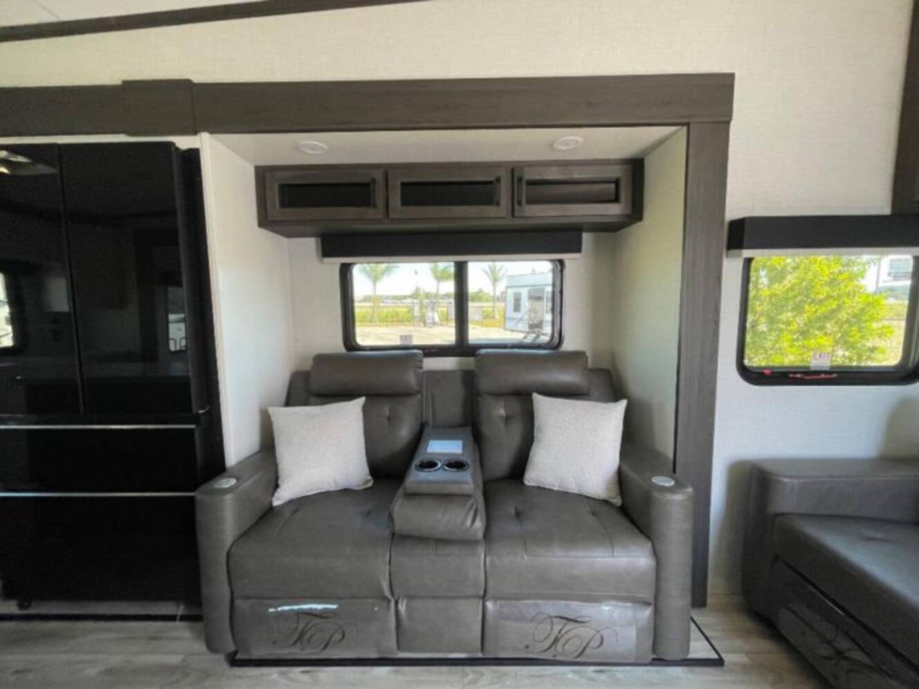 A photo of this 2026 Venture Rv SportTrek 5 Touring Edition STTF353VRK