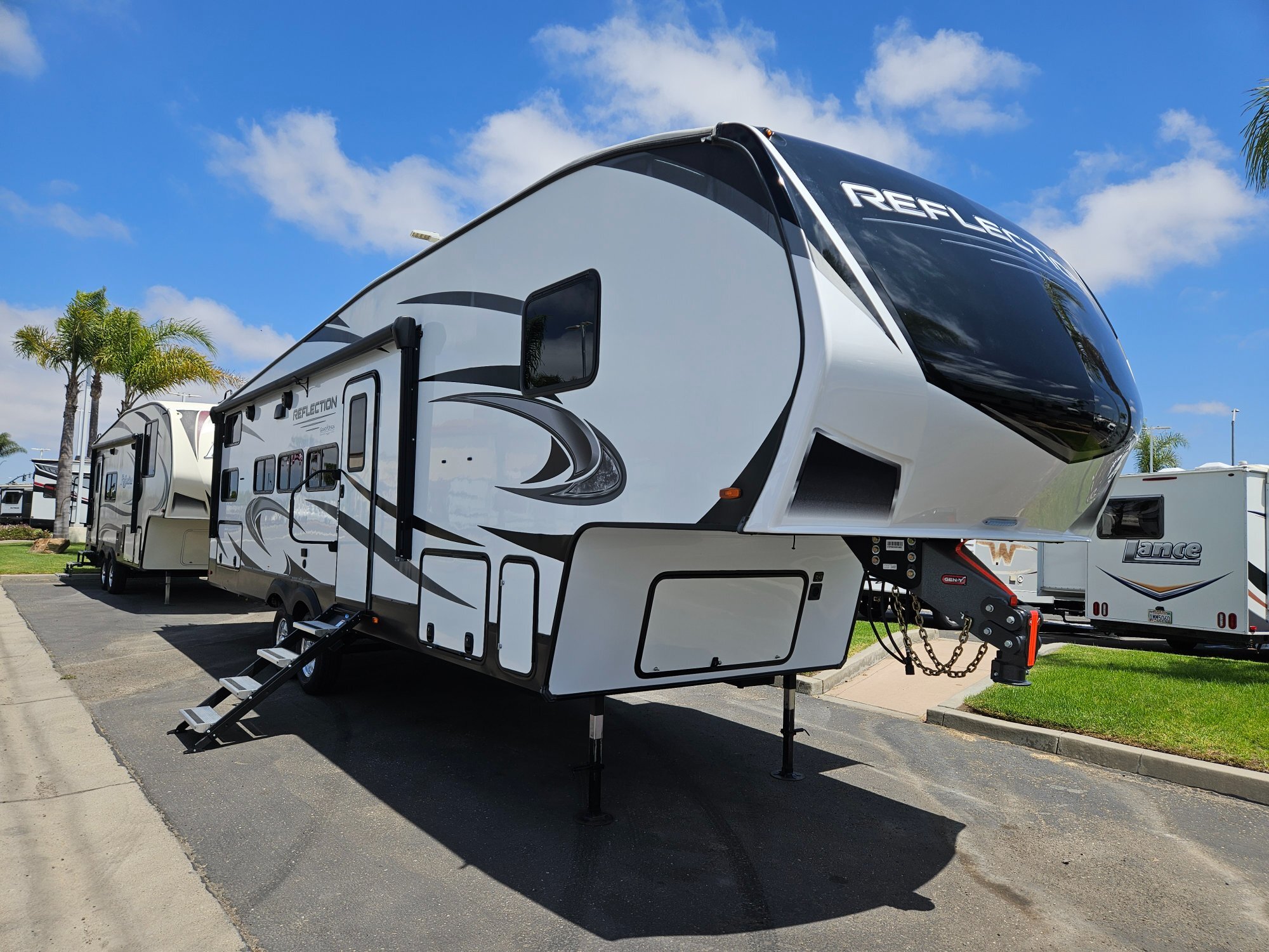 2022 Grand Design Reflection 28BH in santa maria CA