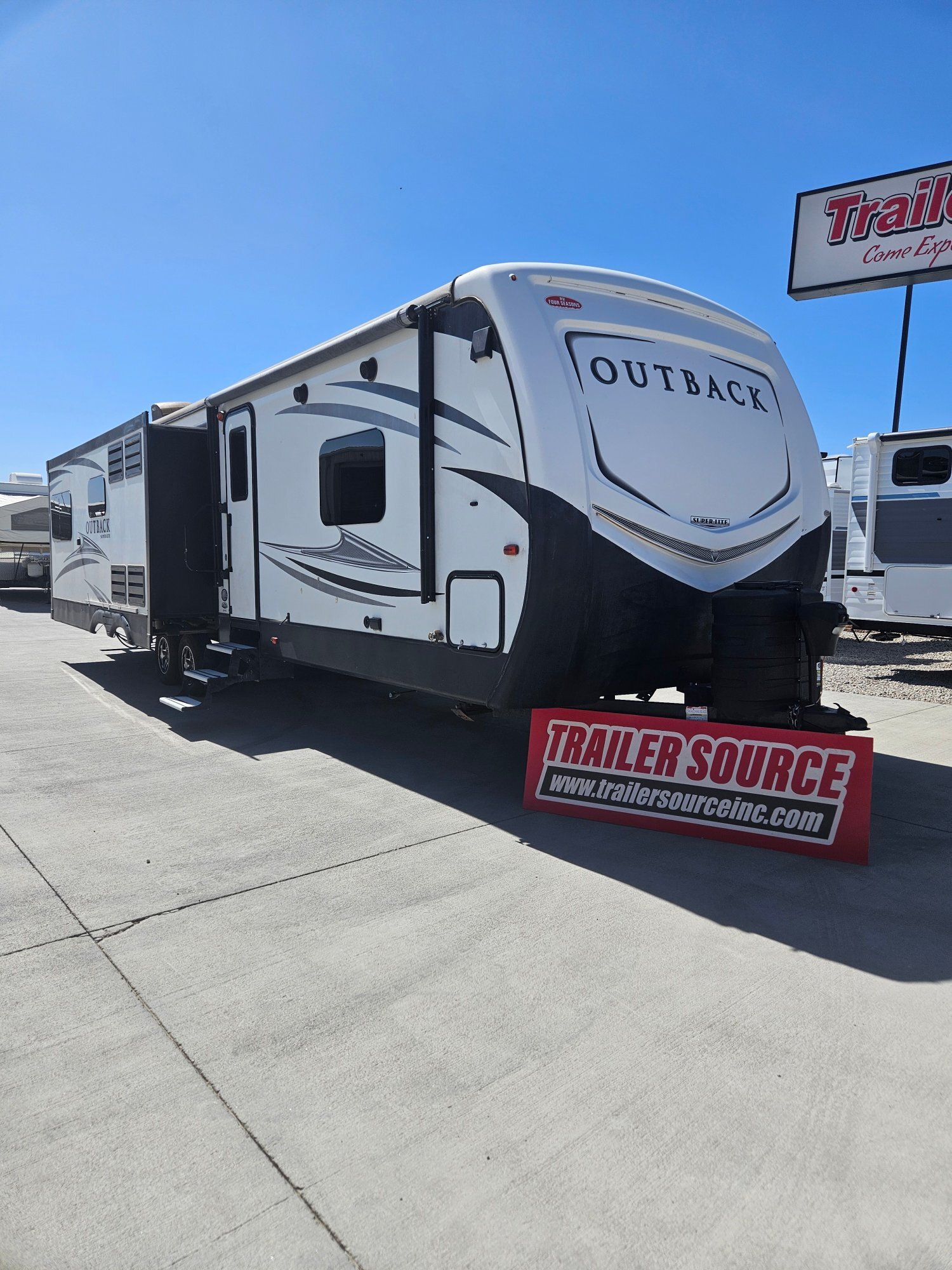 2017 Keystone Outback 326RL in longmont CO
