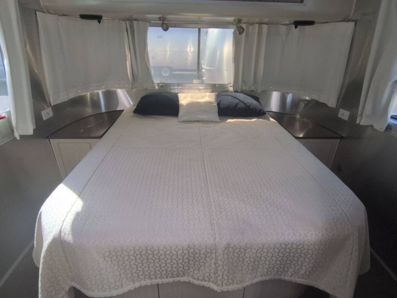 A photo of this 2020 Airstream International Serenity 27FB