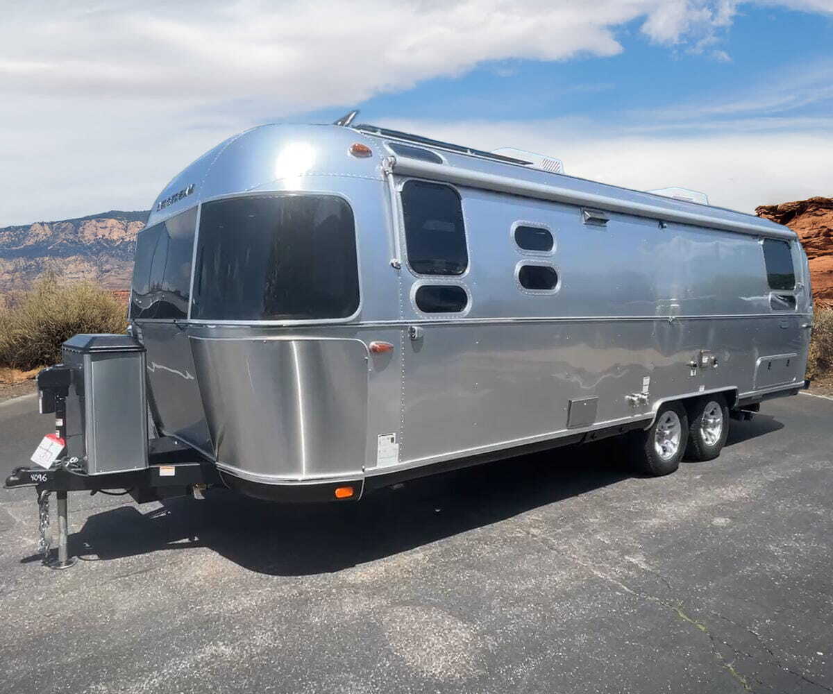 2026 Airstream Classic 28RB Twin in columbus OH