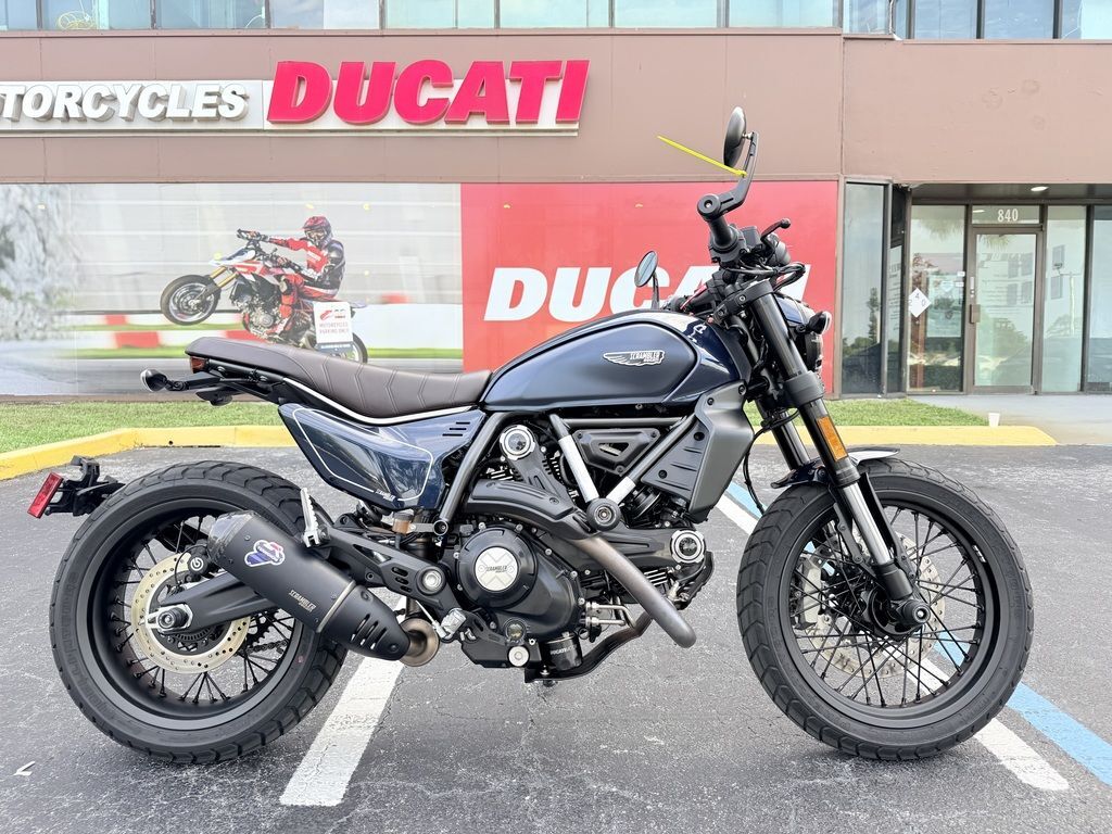 2024 Ducati Scrambler Nightshift (2G) Blue NIGHTSHIFT in Pompano Beach, FL