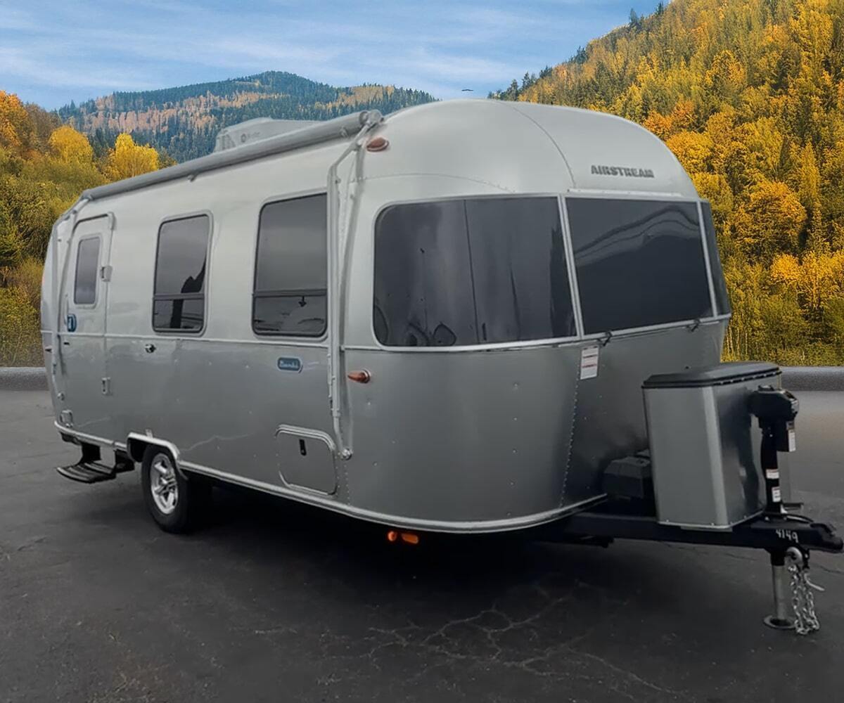 2026 Airstream Bambi 22FB in columbus OH