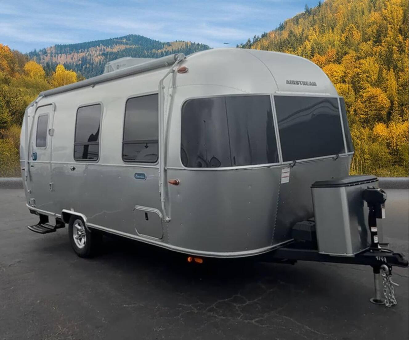A photo of this 2026 Airstream Bambi 22FB