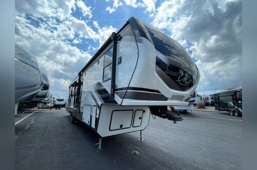 2024 Keystone MONTANA HIGH COUNTRY 381TB in greenwood IN