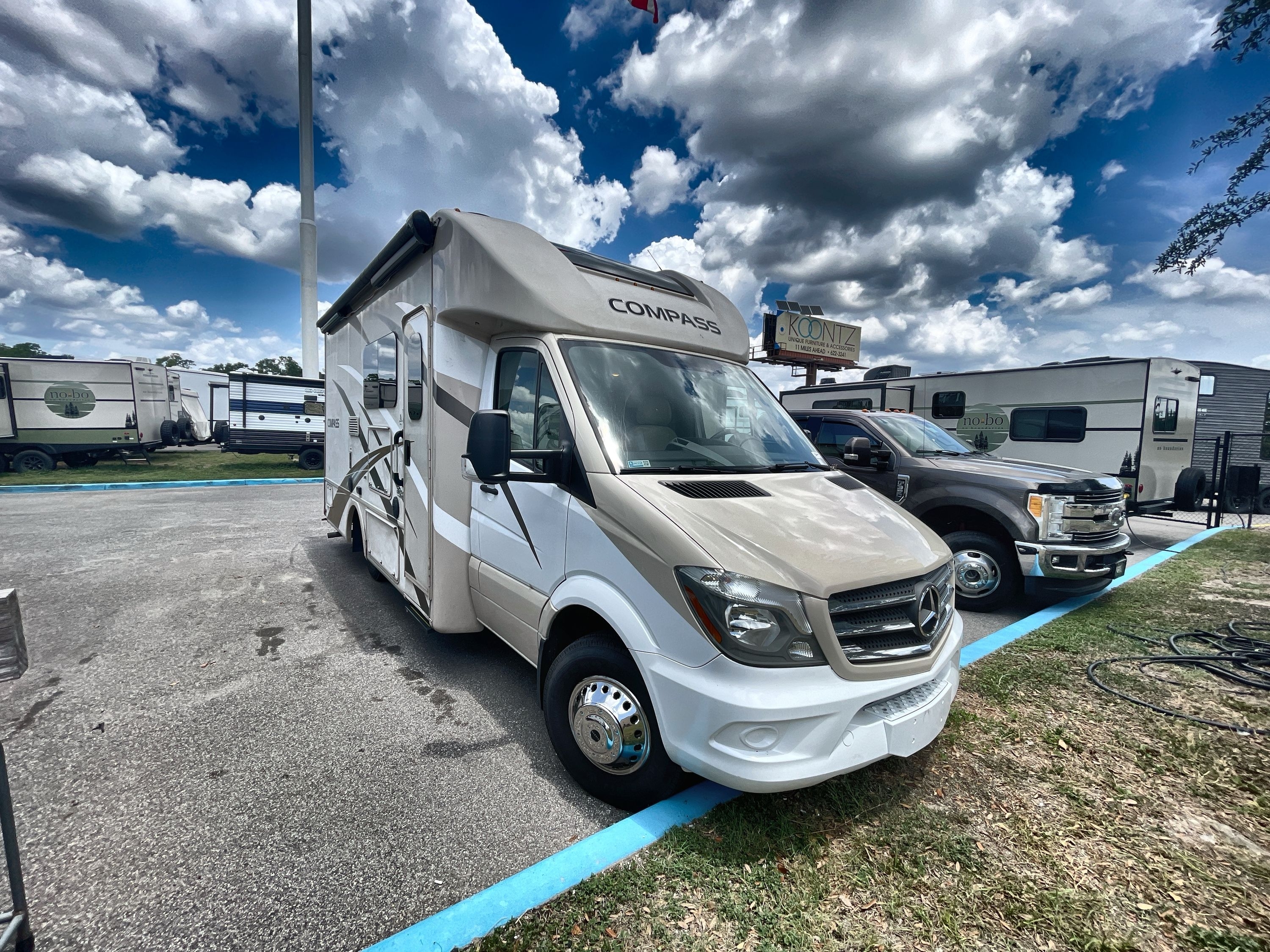 2018 Thor COMPASS 24TF in summerfield FL