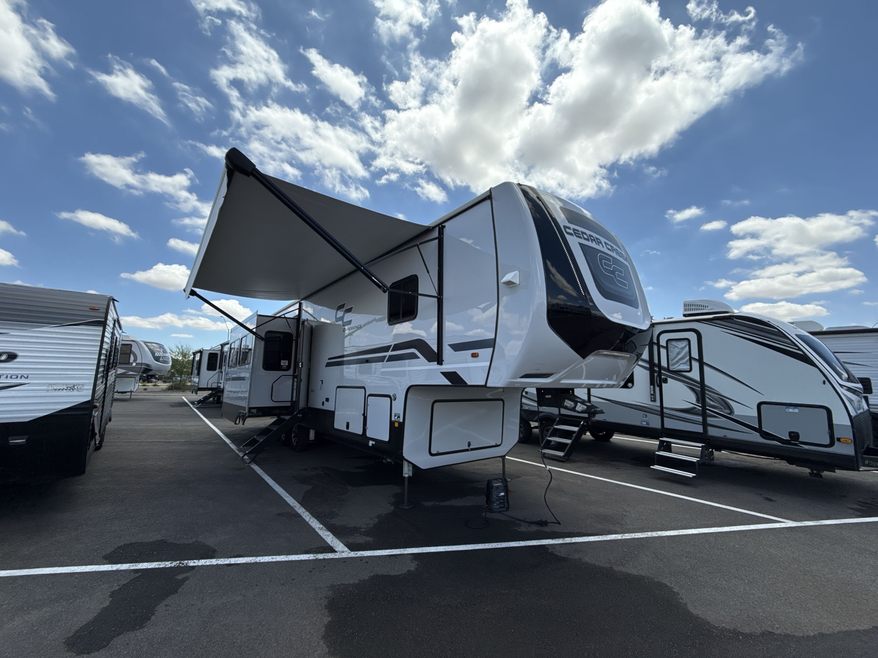 2023 Forest River CEDAR CREEK EXPERIENCE 3425RL in surprise AZ