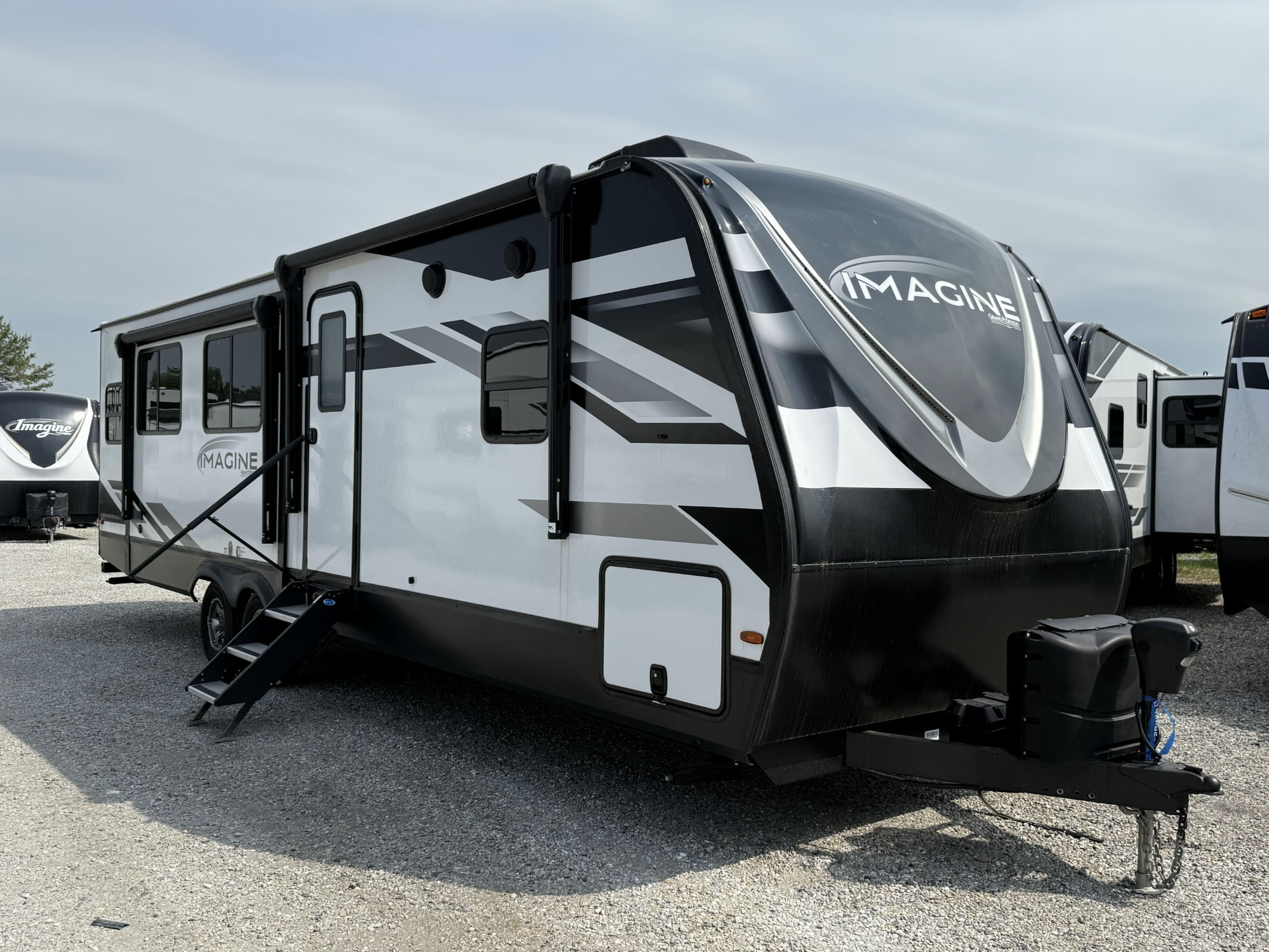 2023 Grand Design IMAGINE 2970RL in hanover PA