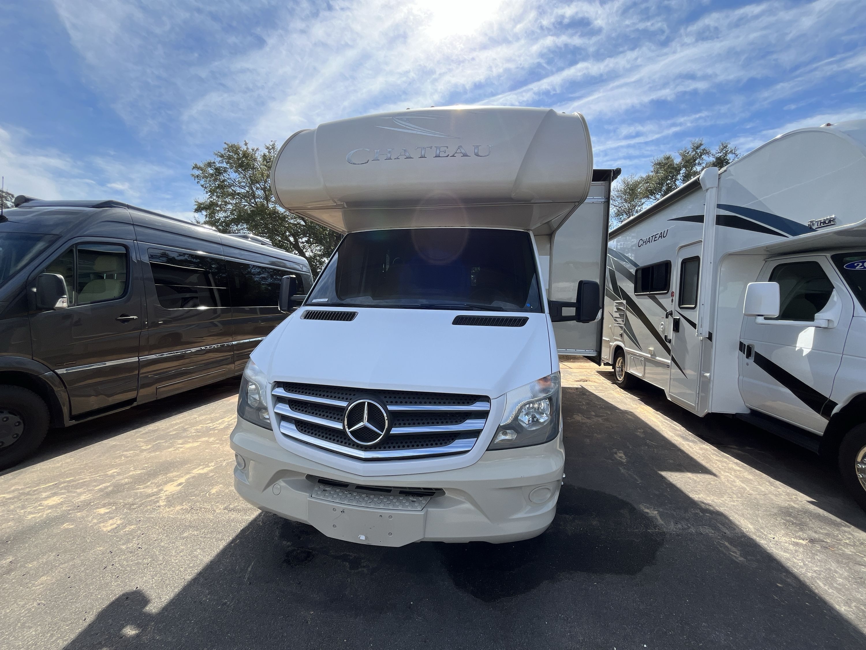 2017 Thor CHATEAU 24FS RV