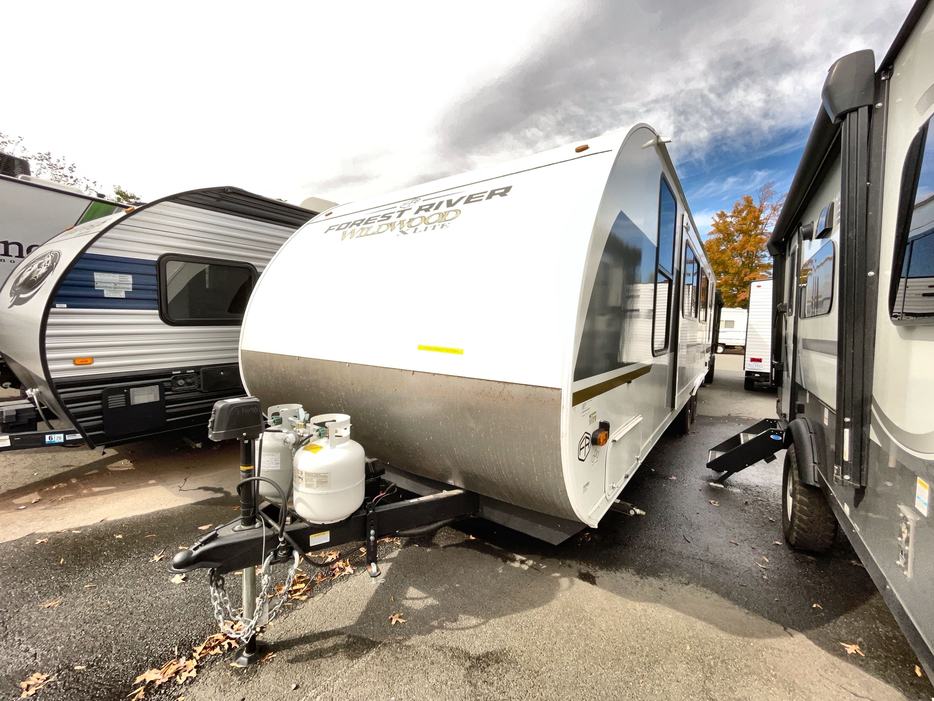2025 Forest River WILDWOOD X-LITE 273QBXL RV