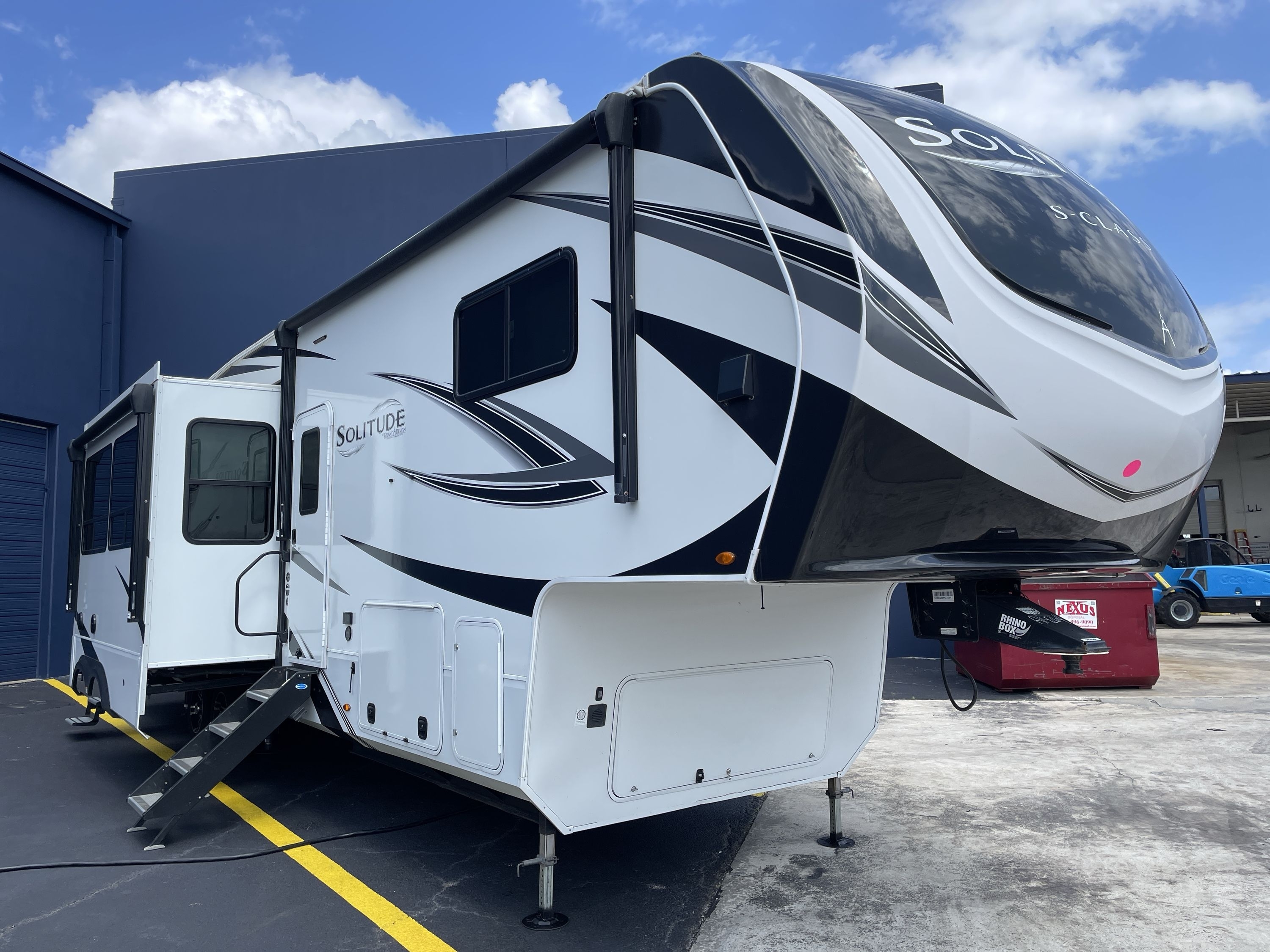 2023 Grand Design SOLITUDE 3740BH RV
