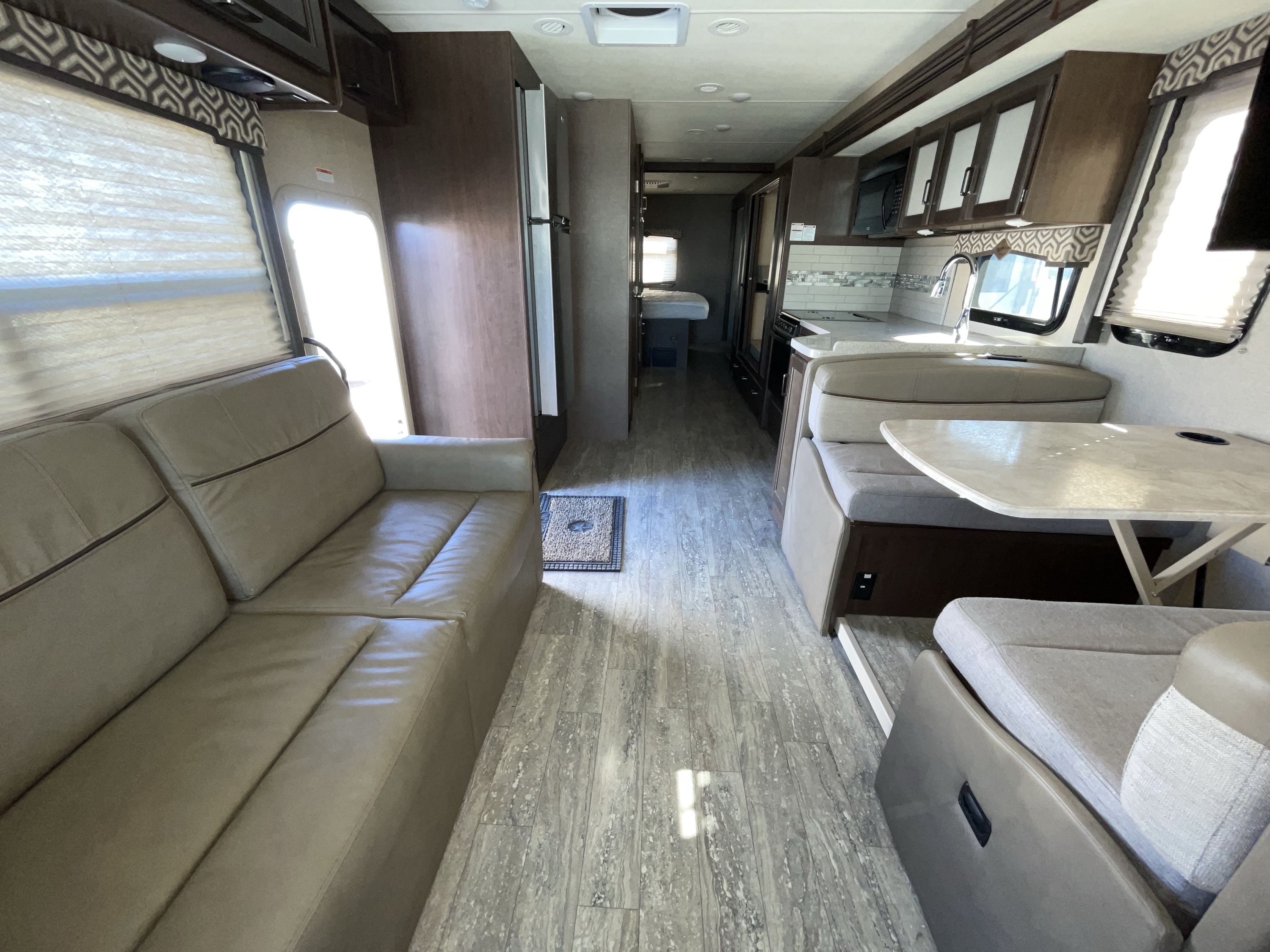 2019 Thor HURRICANE 34J in anthony TX
