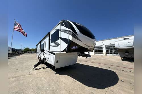 2024 Grand Design SOLITUDE 380FL in springfield MO