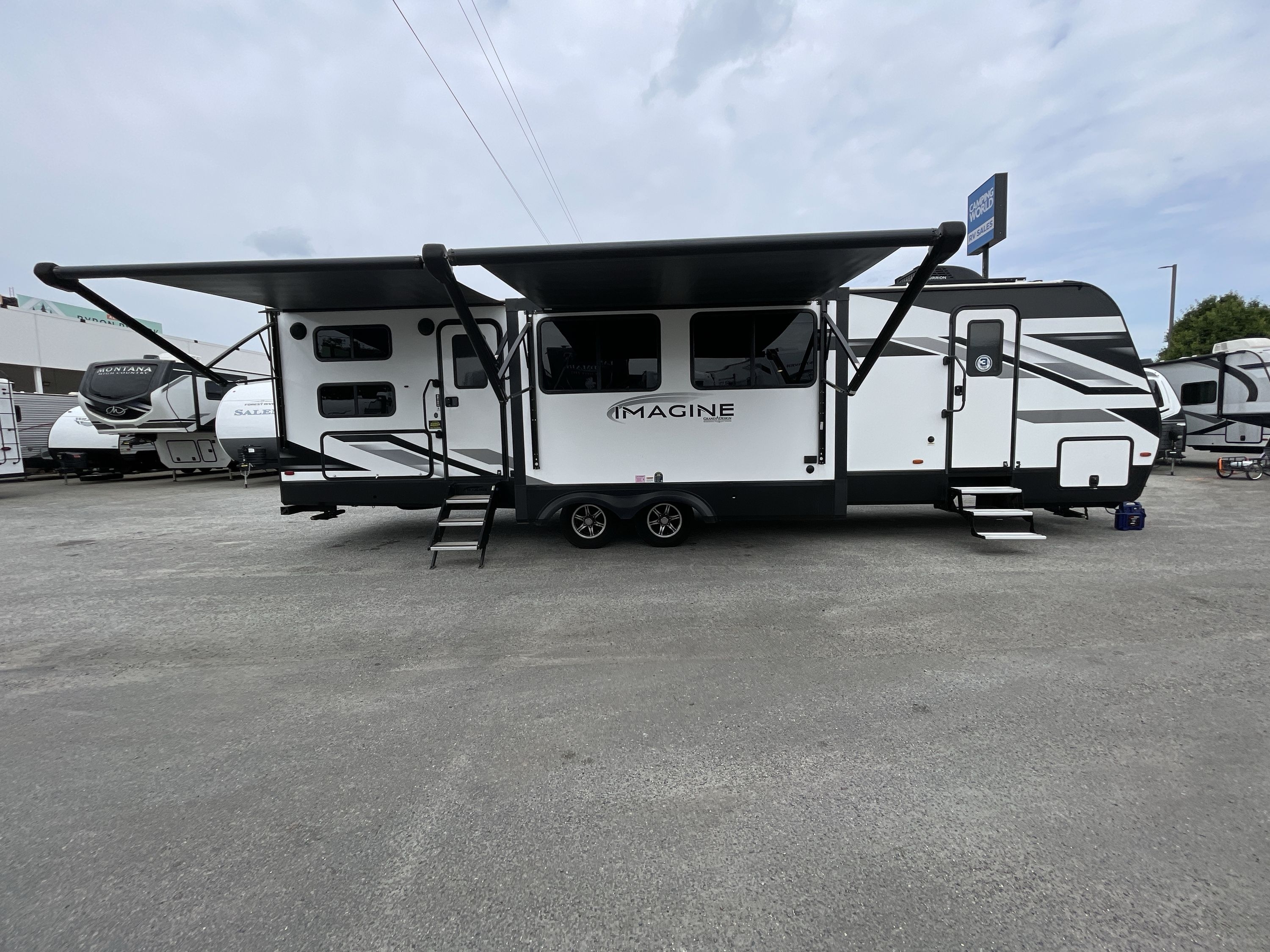 2023 Grand Design IMAGINE 3210BH in byron GA