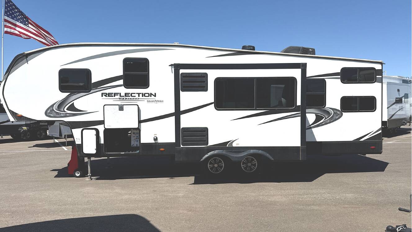 A photo of this 2022 Grand Design REFLECTION 150 SERIES 268BH