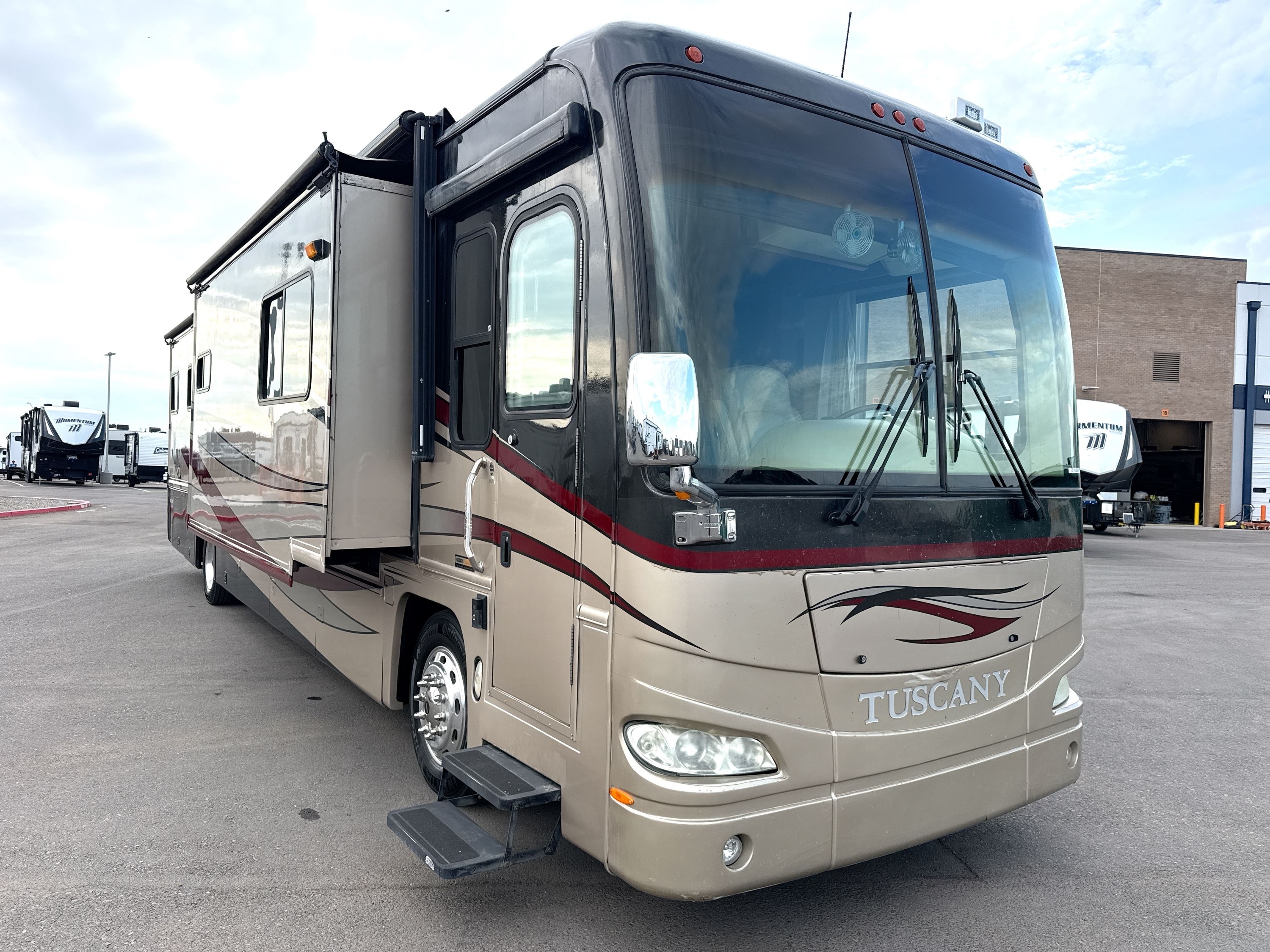 2006 Damon TUSCANY 4074 in surprise AZ