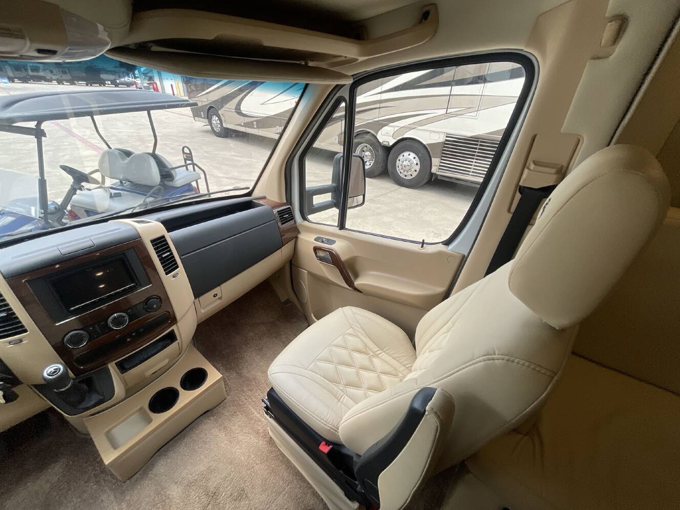 A photo of this 2020 Regency ULTRA BROUGHAM 25TB