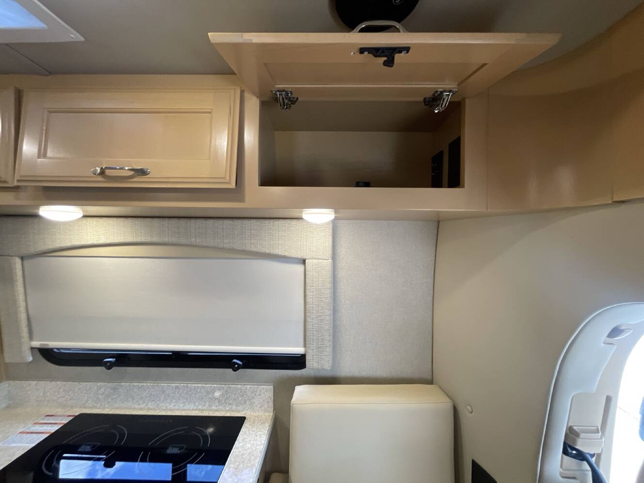 A photo of this 2020 Regency ULTRA BROUGHAM 25TB