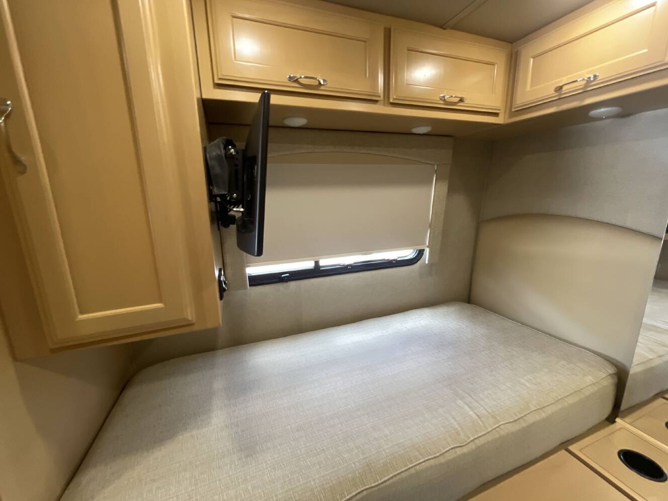 A photo of this 2020 Regency ULTRA BROUGHAM 25TB
