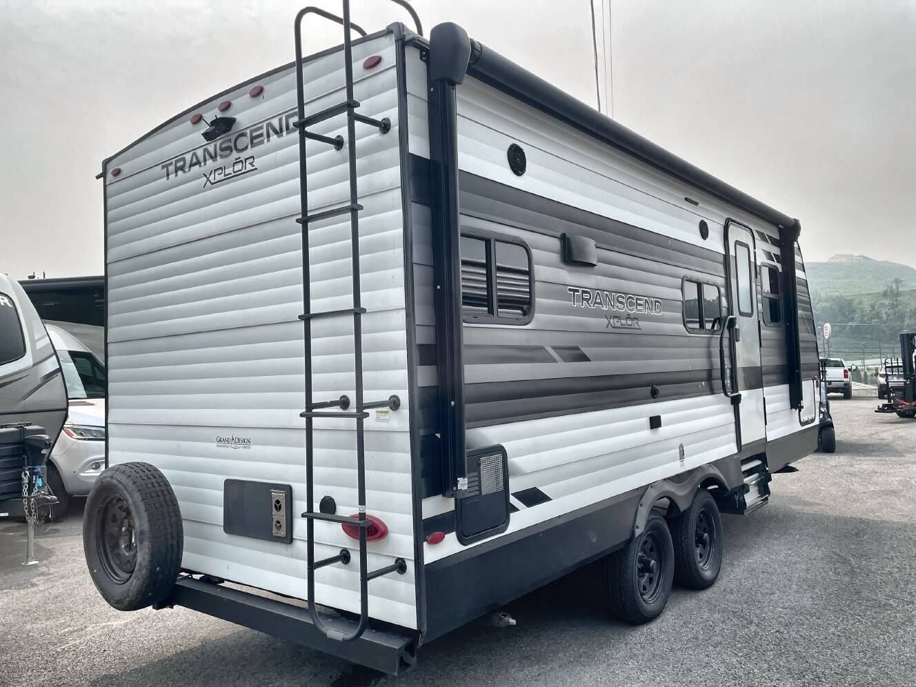 A photo of this 2023 Grand Design TRANSCEND XPLOR 200MK