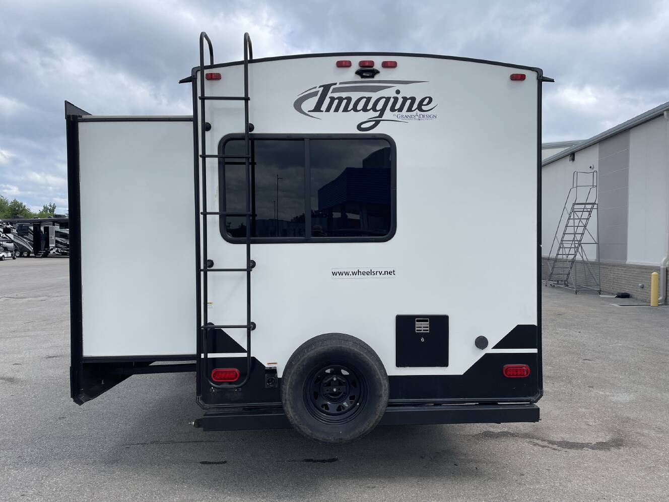 A photo of this 2021 Grand Design IMAGINE 3250BH
