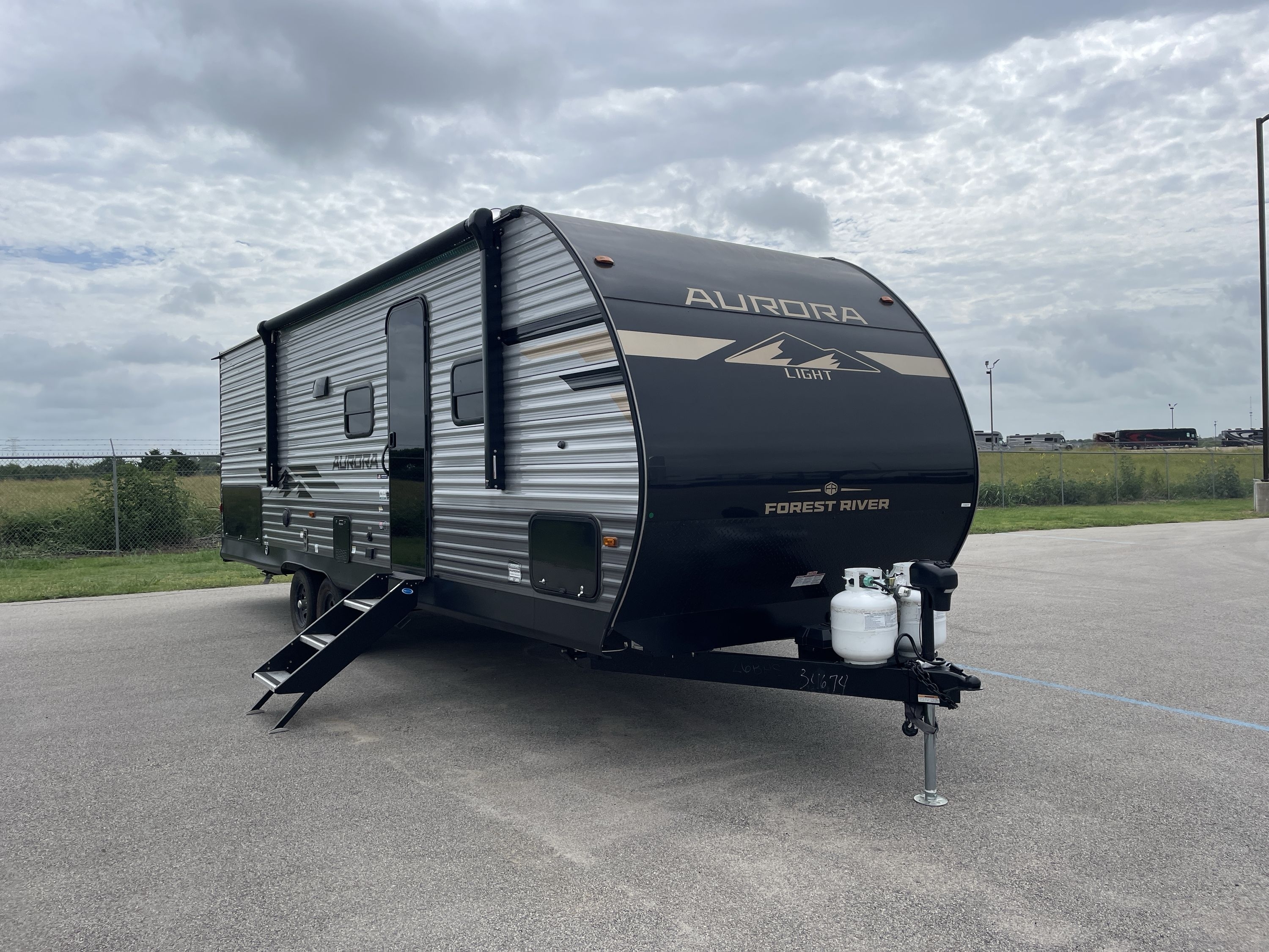 2025 Forest River AURORA LIGHT 26BHS in alvarado TX