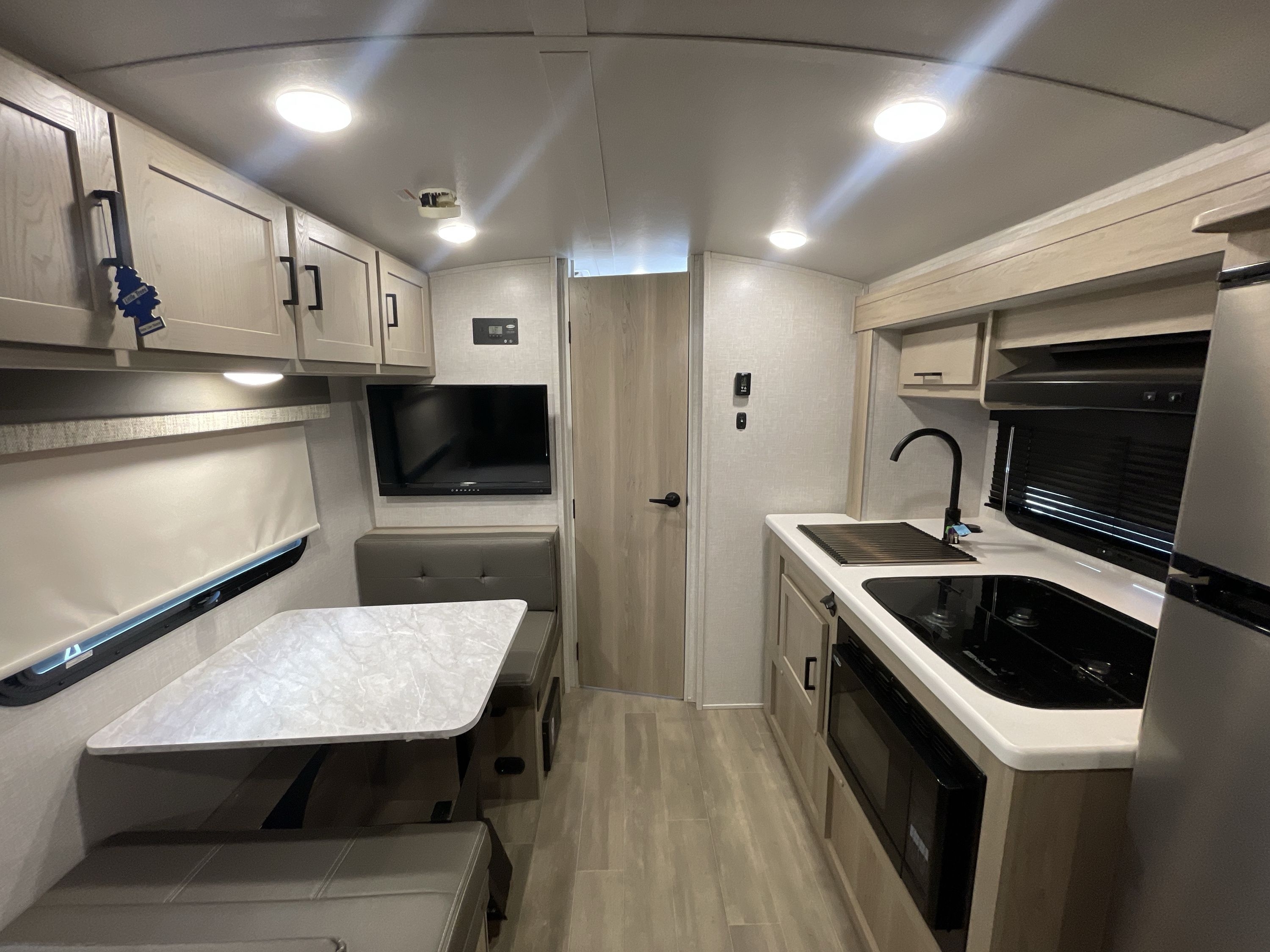 2023 Forest River FLAGSTAFF E-PRO 19FDS E19FDS in new braunfels TX