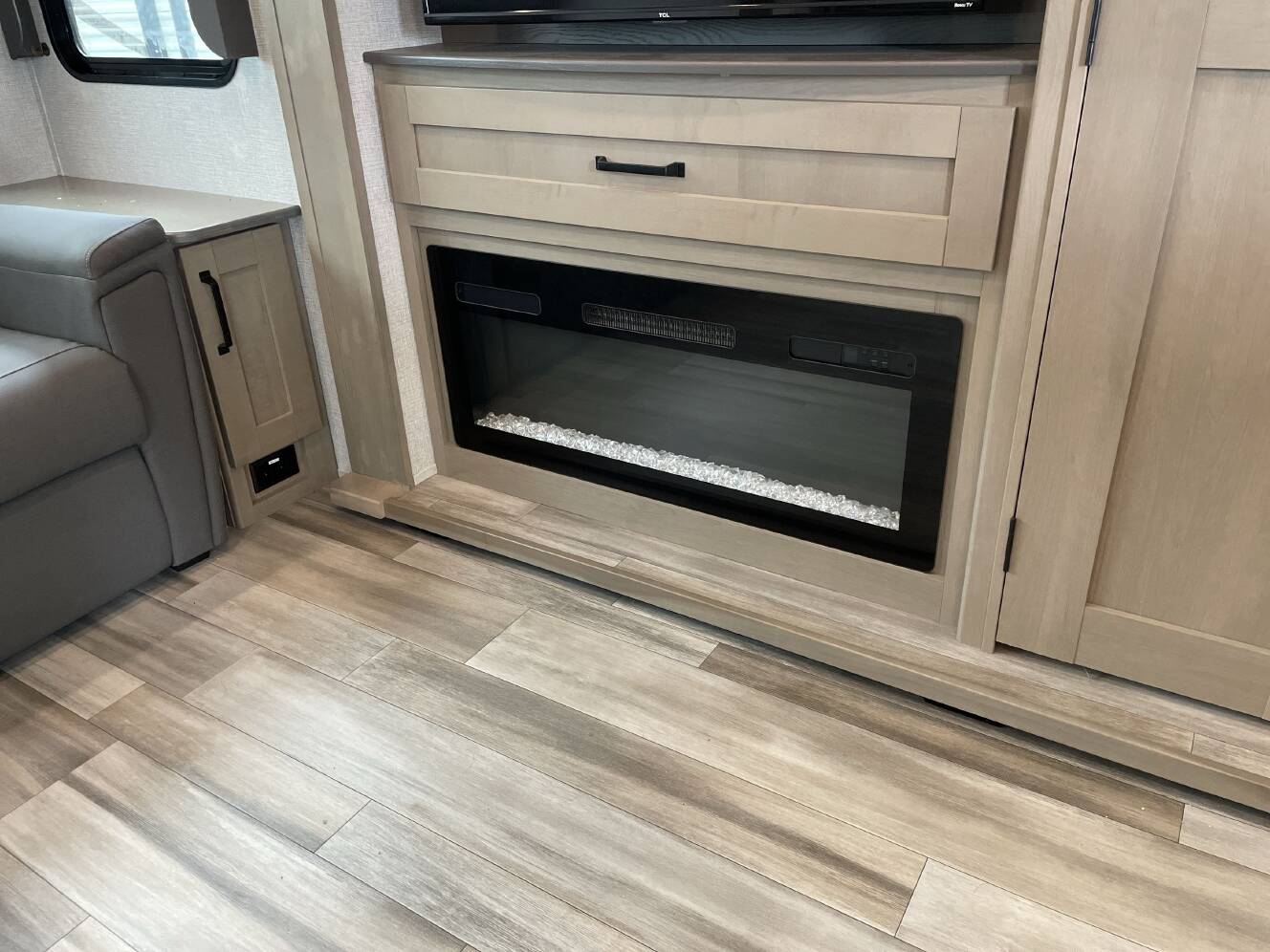 A photo of this 2023 Grand Design REFLECTION 337RLS