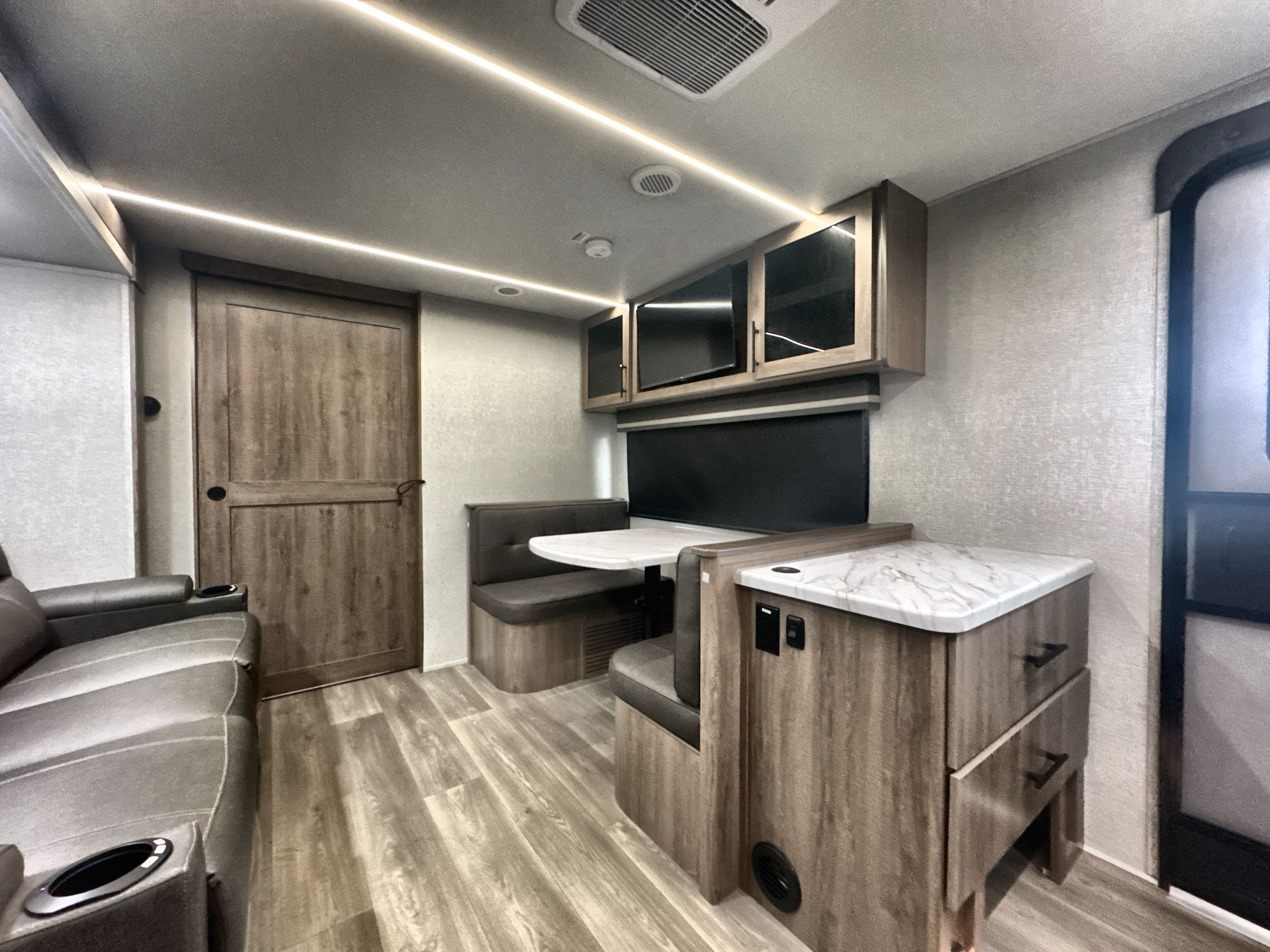 2025 Grand Design IMAGINE XLS 23LDE in kingston NY