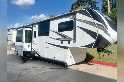 2023 Grand Design SOLITUDE 390RK-R in spring TX