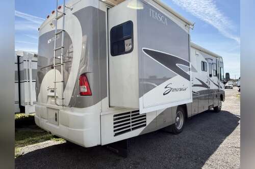 2005 Itasca SUNCRUISER 33V in norfolk NE