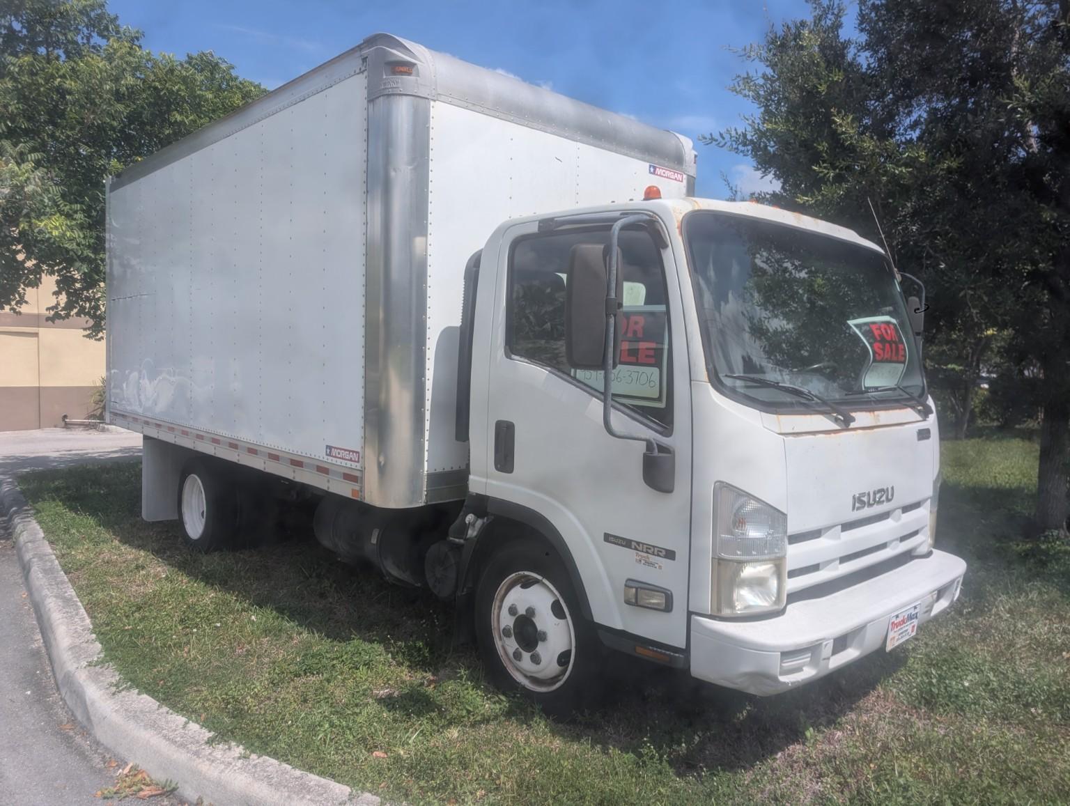 2009 ISUZU NRR in Coral Springs, FL