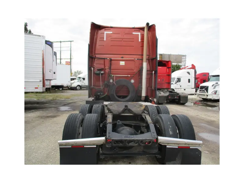 2020 VOLVO VNL64T860