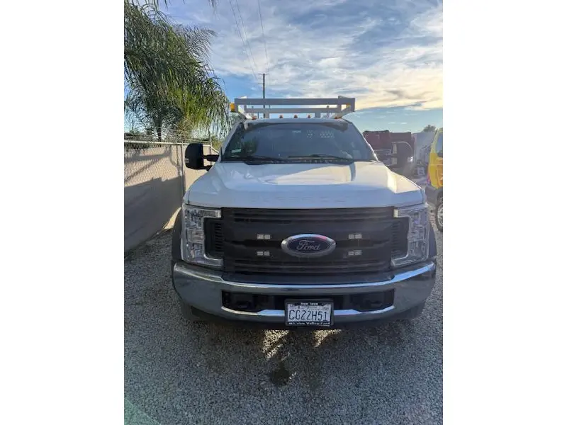2019 FORD F550