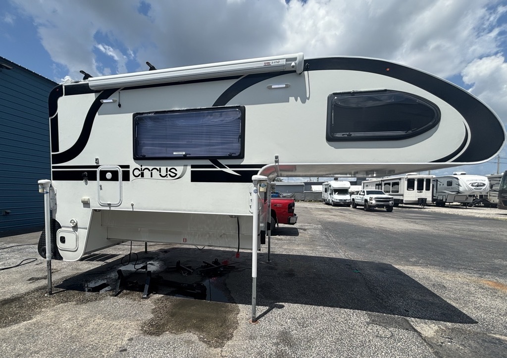 2018 Nucamp CIRRUS 920 in ormond beach FL