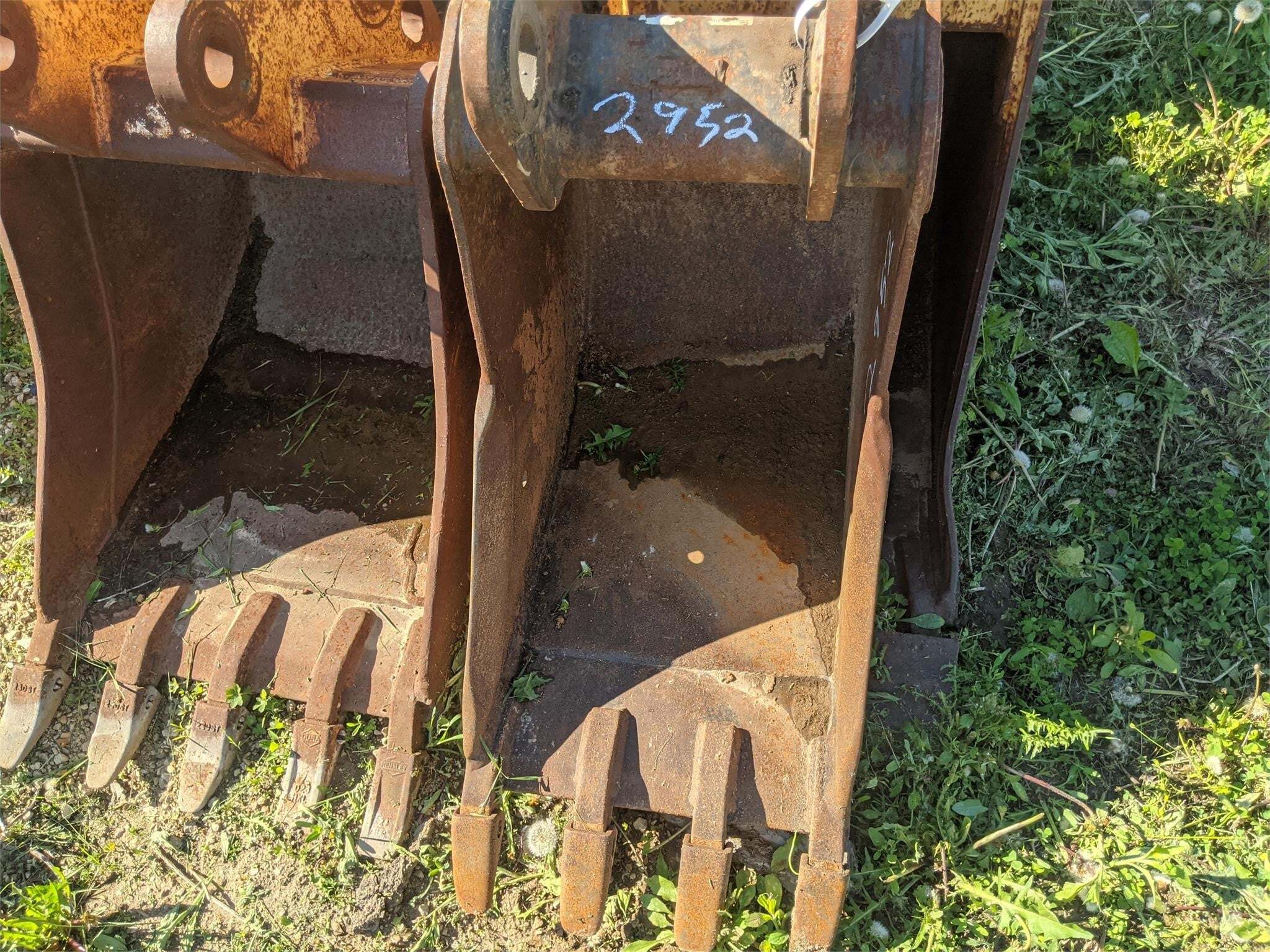 DEERE Attachment in Caledonia, MN