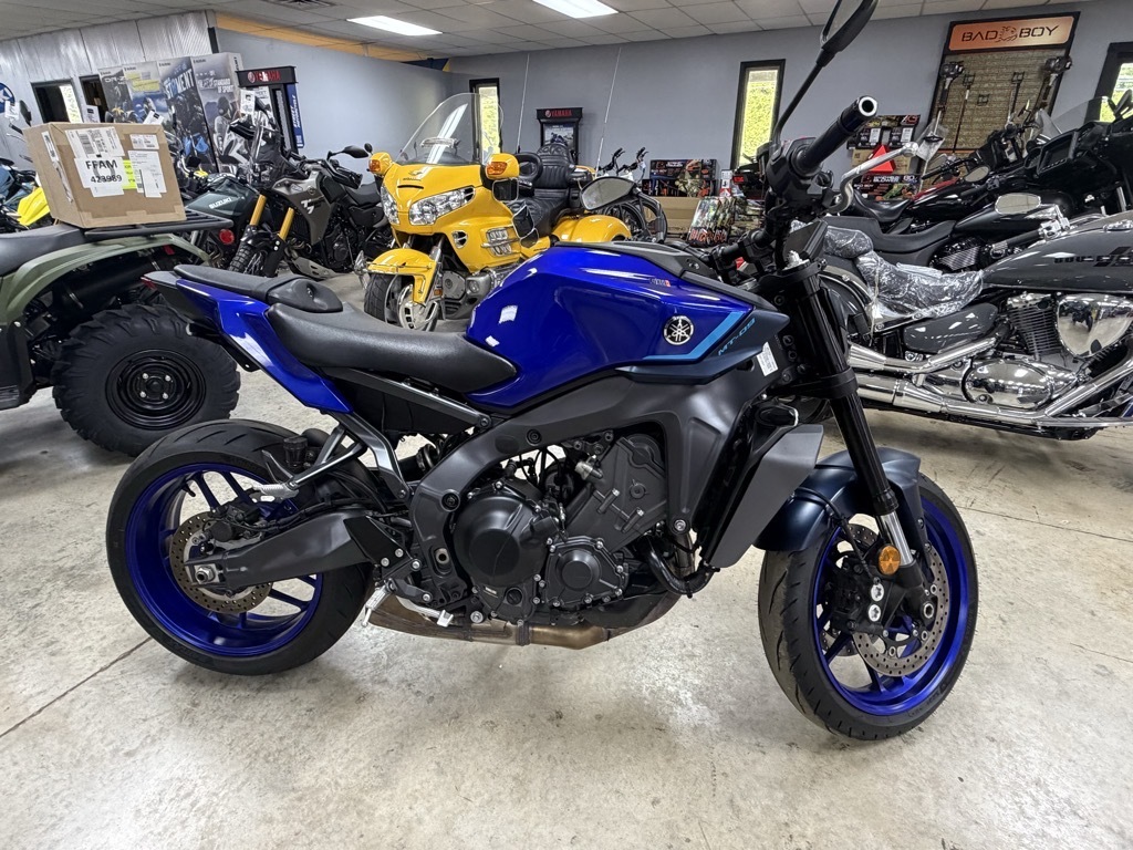 2025 Yamaha MT09 09 in Elizabethtown, KY