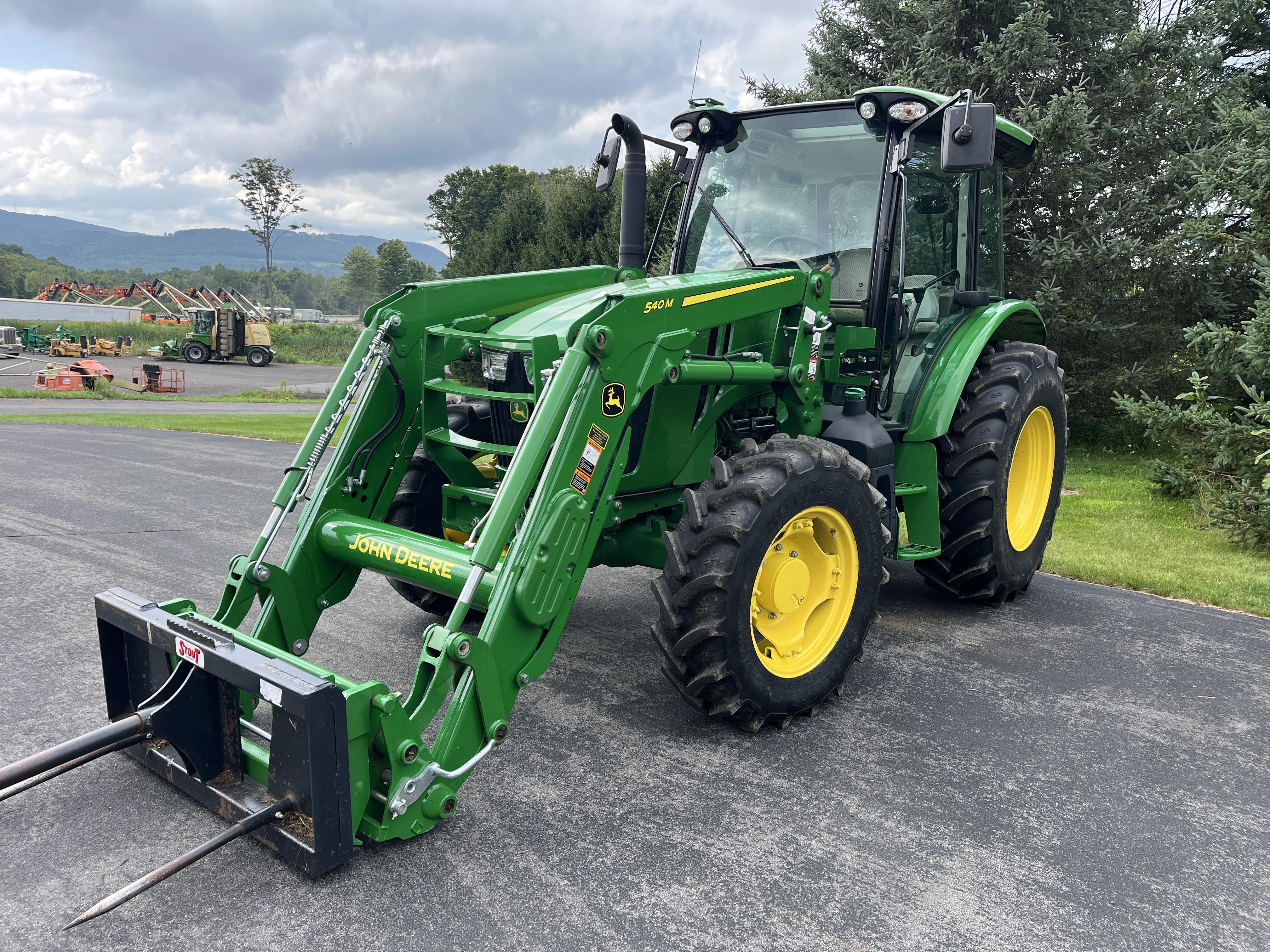 2022 JOHN DEERE 5115M in Tully, NY