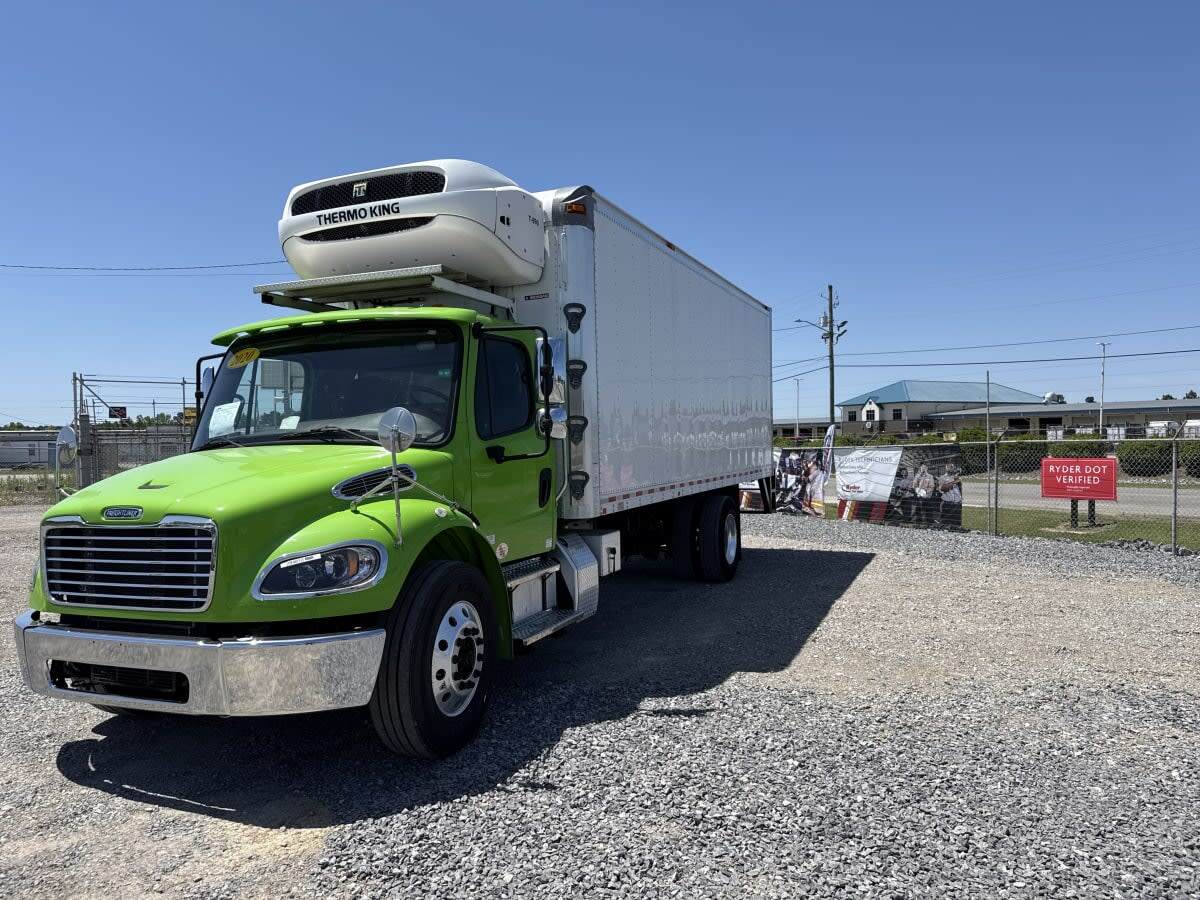 2020 FREIGHTLINER BUSINESS CLASS M2 106 in Birmingham, AL