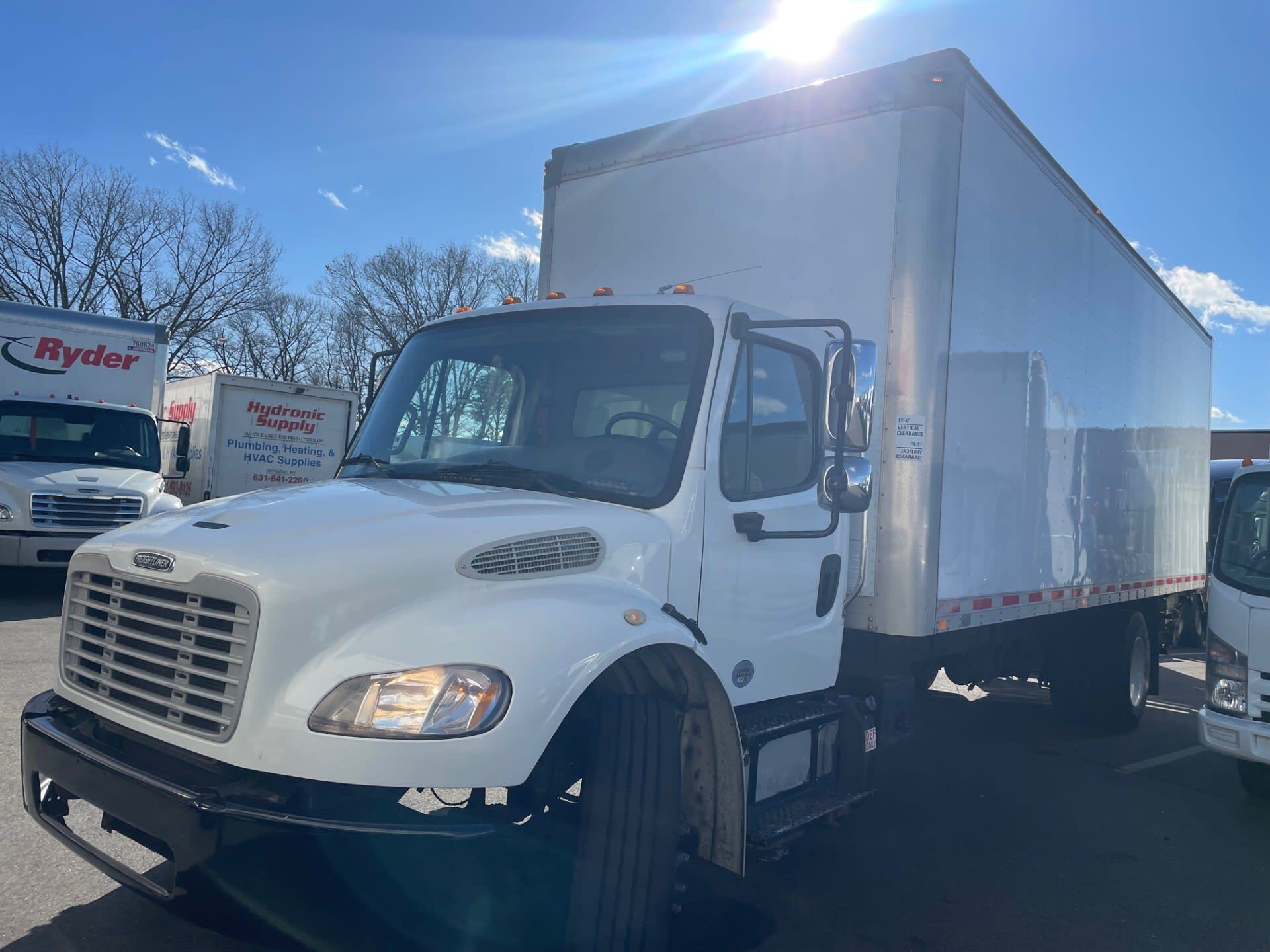 2018 FREIGHTLINER BUSINESS CLASS M2 106 in Farmingdale, NY