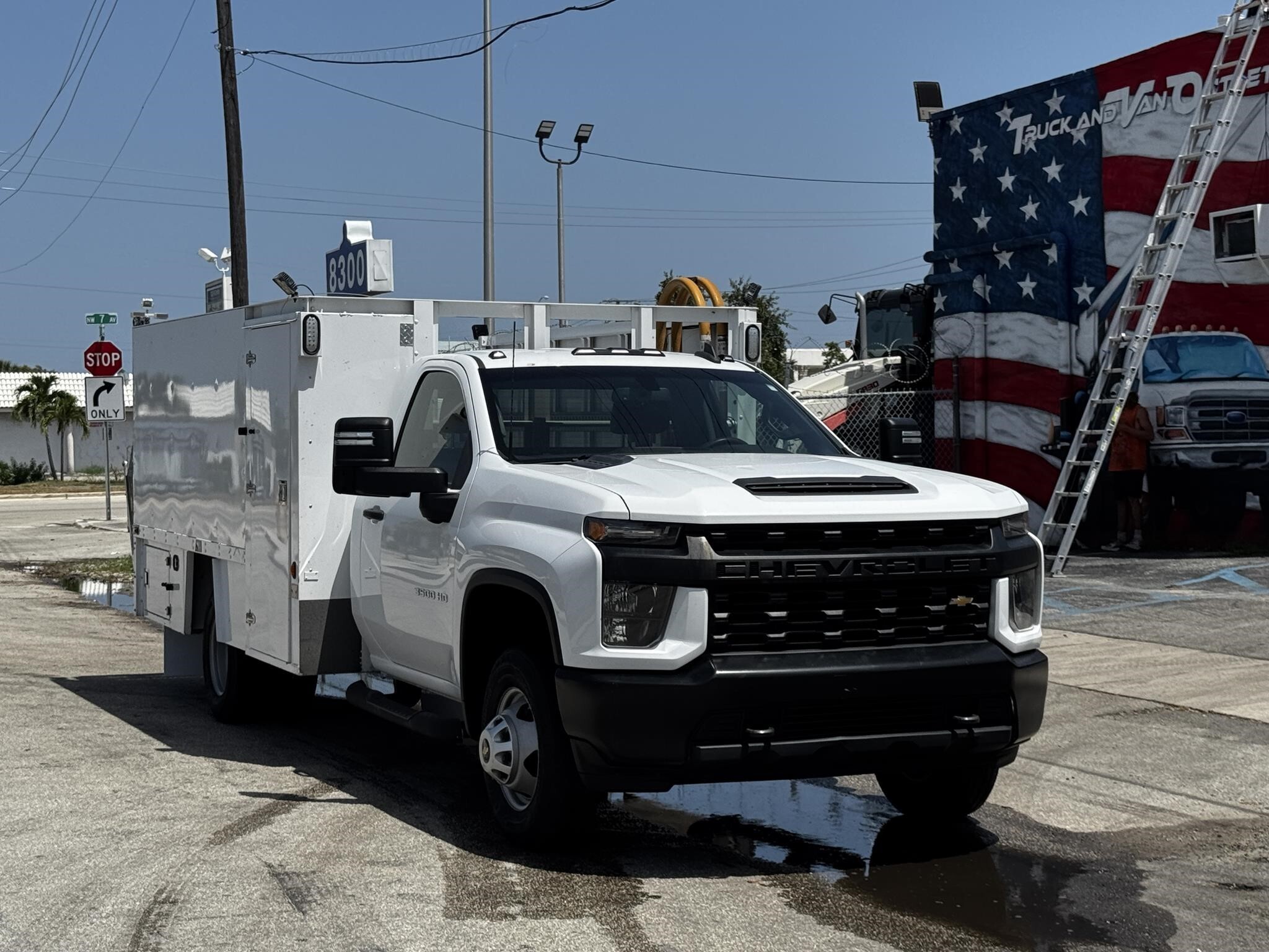 2022 CHEVROLET SILVERADO 3500HD in Miami, FL