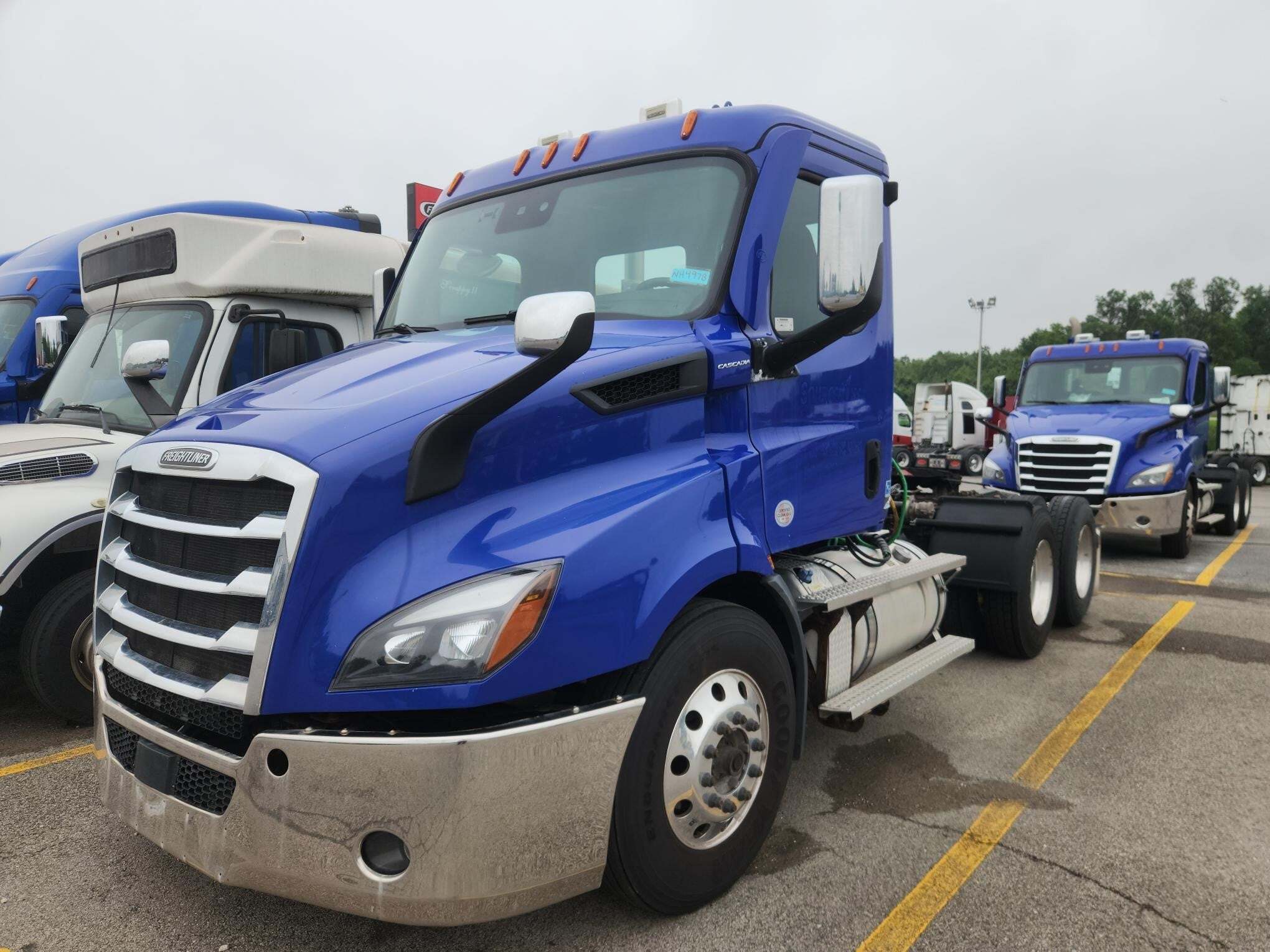 2023 FREIGHTLINER CASCADIA 116 in Youngstown, OH
