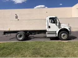 2015 FREIGHTLINER BUSINESS CLASS M2 106