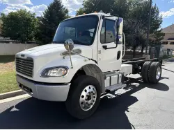 2015 FREIGHTLINER BUSINESS CLASS M2 106