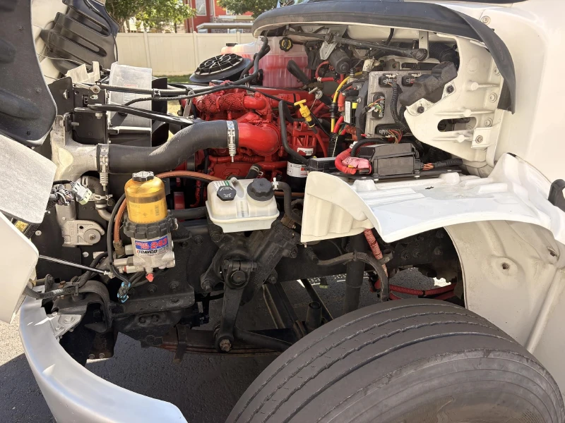 2015 FREIGHTLINER BUSINESS CLASS M2 106