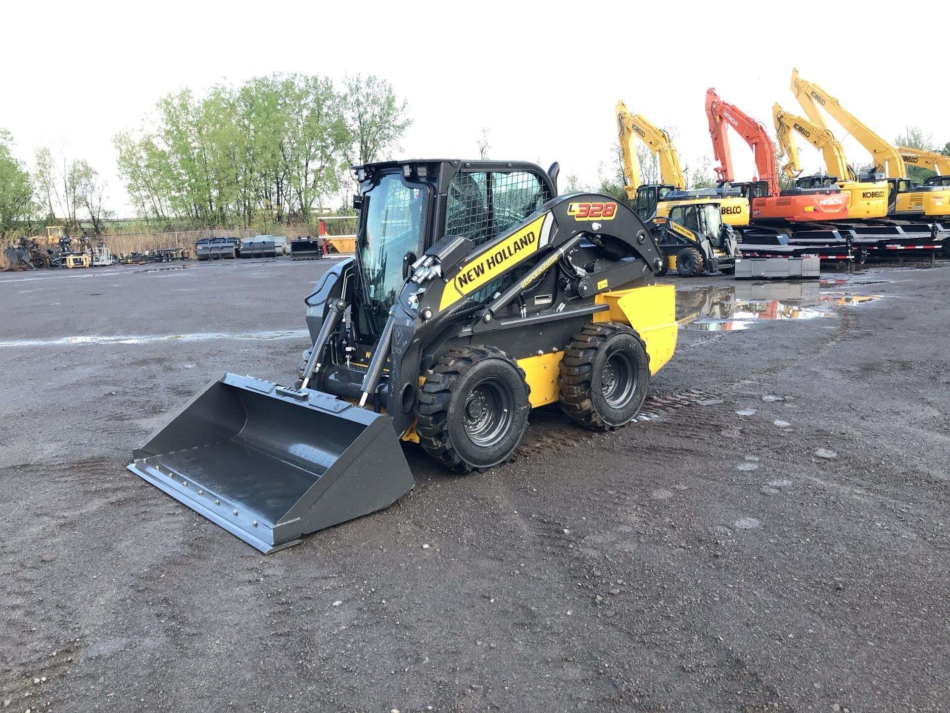 2022 NEW HOLLAND L328 in East Syracuse, NY