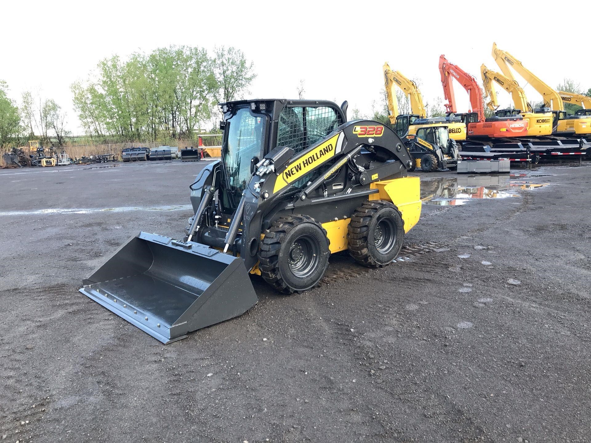 2022 NEW HOLLAND L328 in East Syracuse, NY